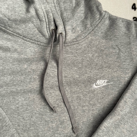 Nike Hoodie - Picture 2 of 3
